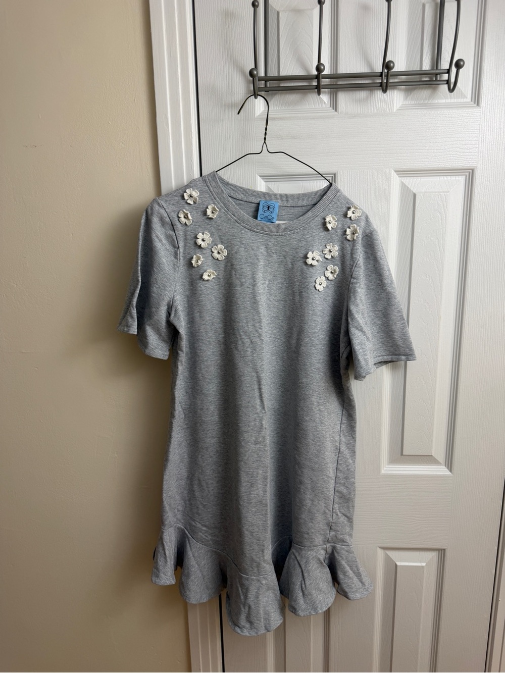 CeCe Gray Floral Applique Ruffle Hem Casual Dress